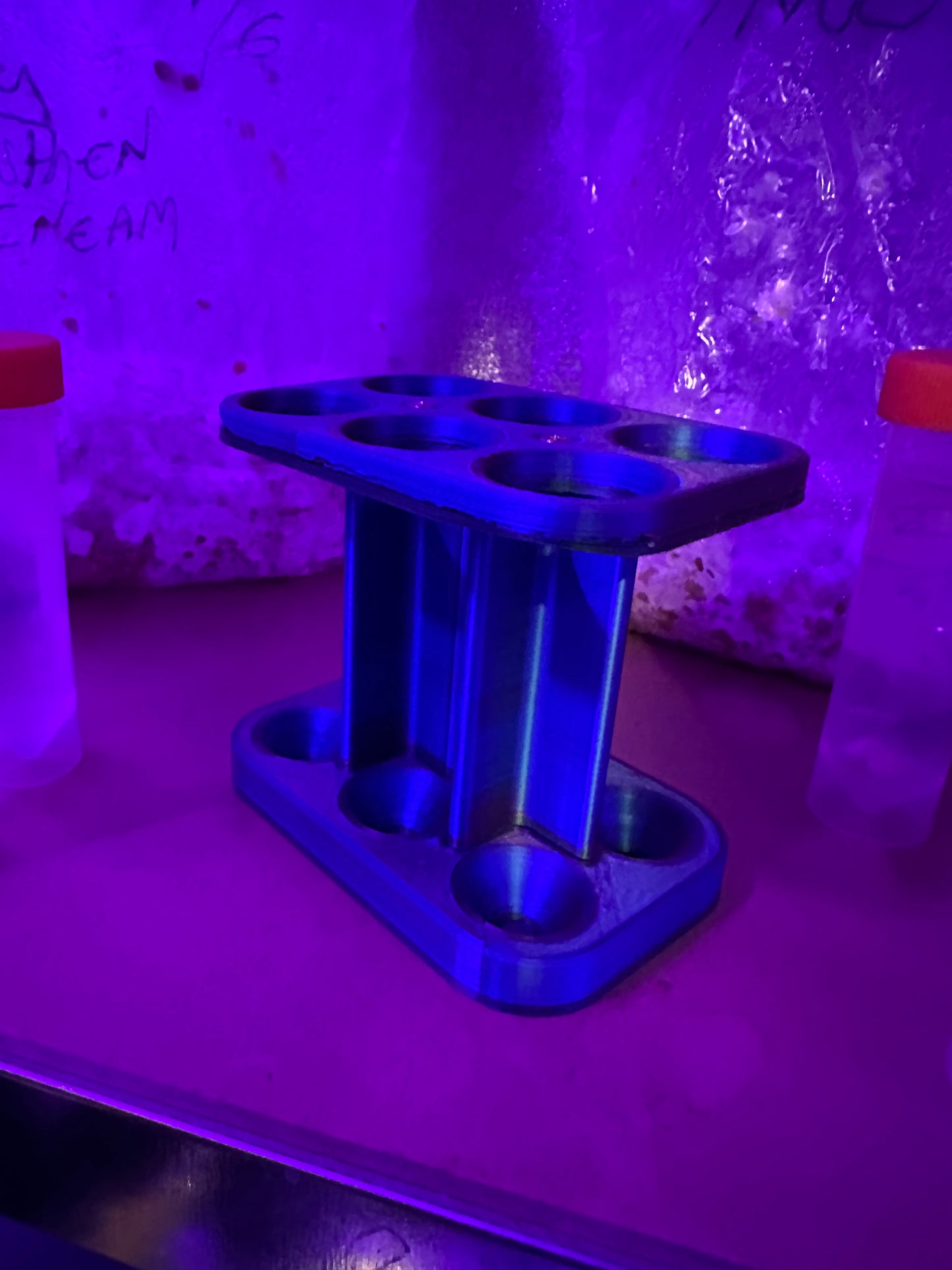 Psycho Platy’s 50mL Tube Holder – 6 Tube Capacity